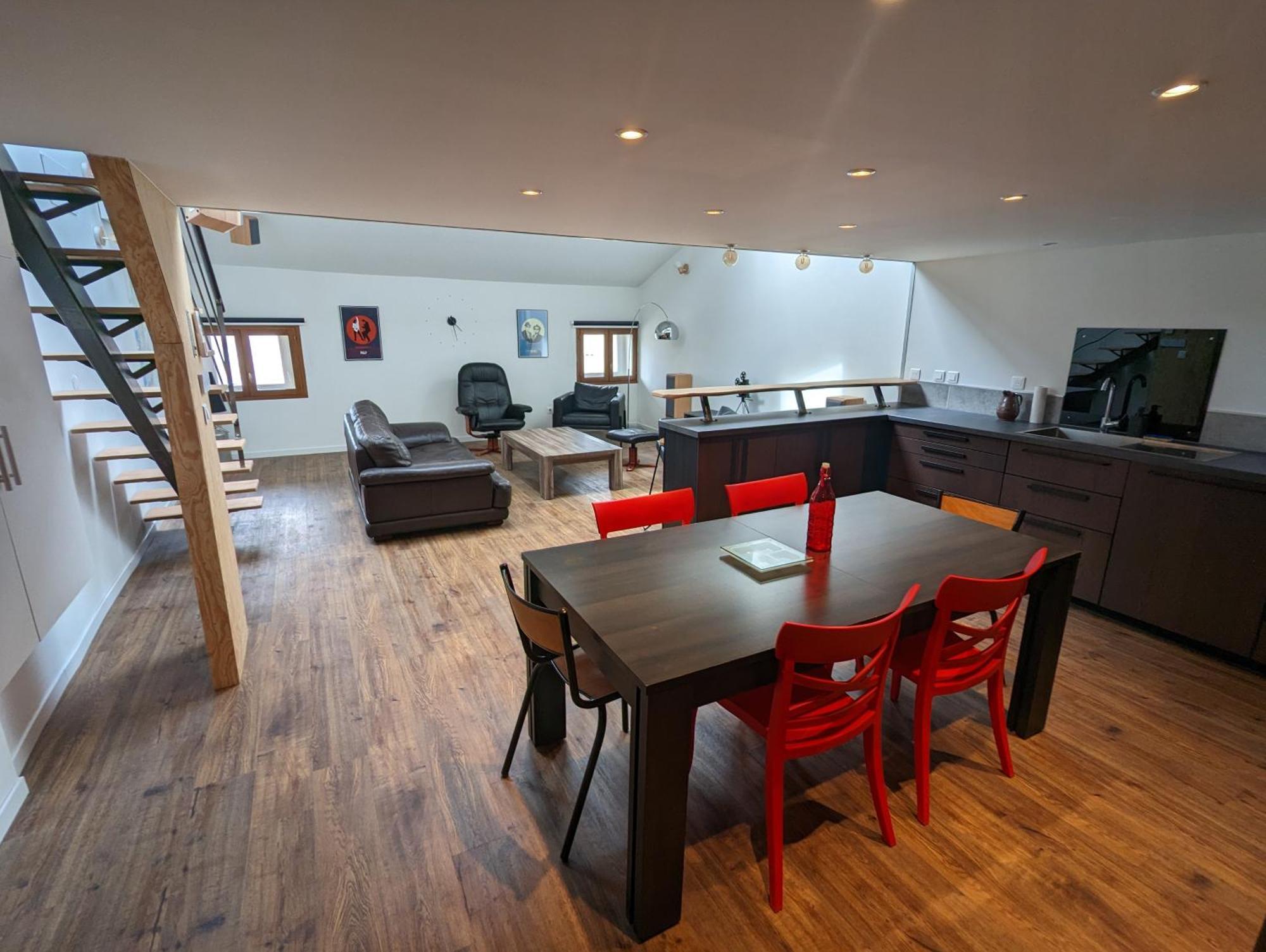 Le Cinoche, Cocon Sous Les Toits Apartment Pont de Vaux Bagian luar foto